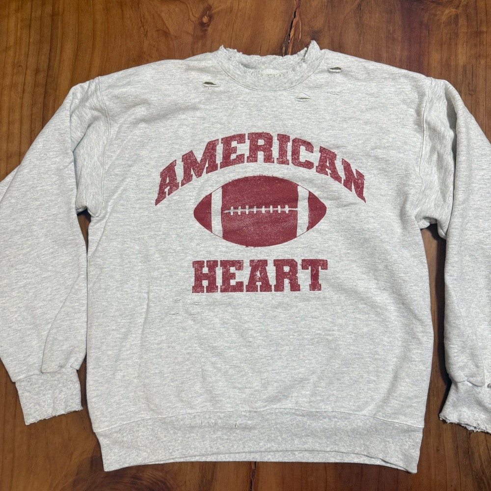 Benson Boone Men's Sweatshirt Medium American Heart Distressed Football R3-16 - Picture 2 of 7